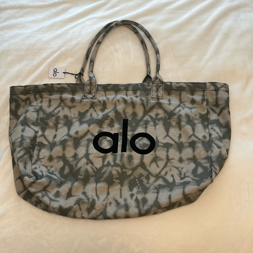 Alo Yoga Totebag